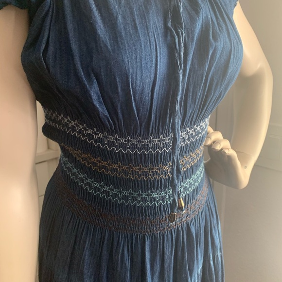 Lapis peasant Denim dress - Picture 4 of 5